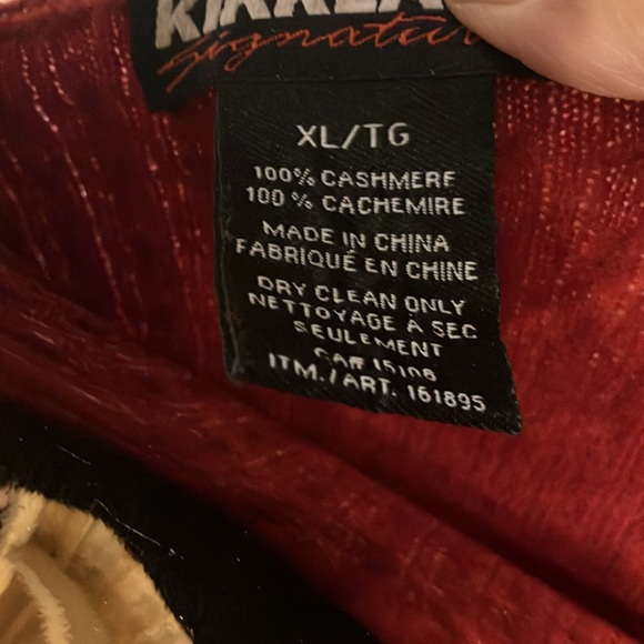 Cashmere sweater - Picture 2 of 2